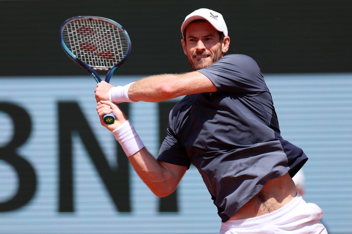 Andy Murray v Stan Wawrinka LIVE: French Open first round latest scores and updates