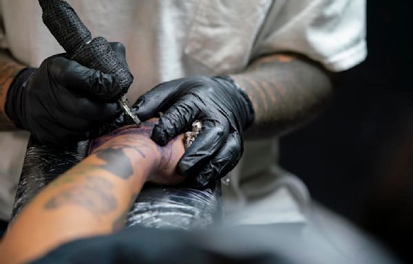 Many tattoo ink and permanent makeup products contaminated with bacteria, FDA finds