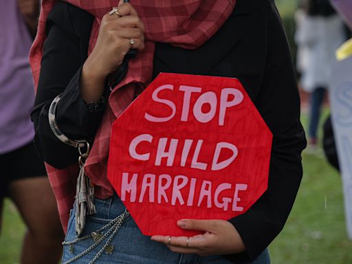 Celebrity calls out California Democrat for blocking child marriage bill