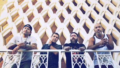 Alien Ant Farm bringing new music to Iowa City