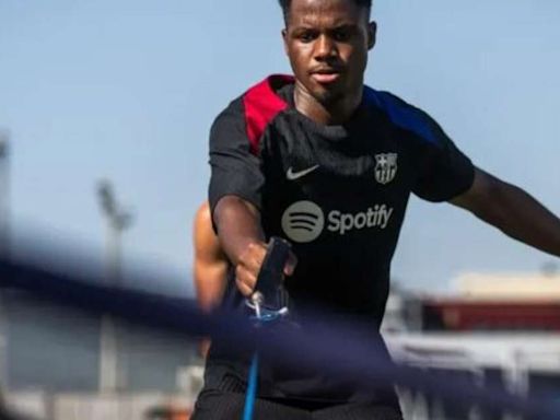 Ansu Fati tem nova lesão e desfalca pré-temporada do Barcelona nos EUA