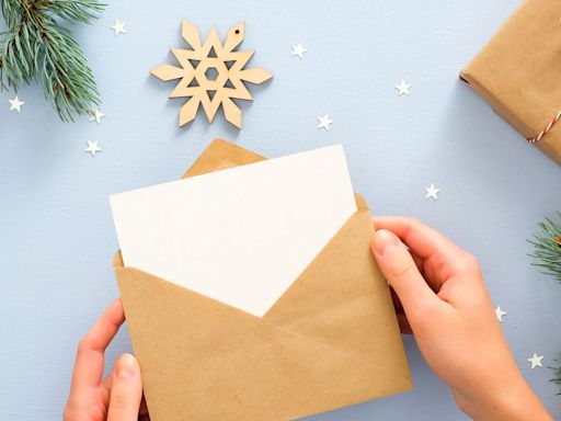 Stuck for ideas? Here's what to write in a Christmas card