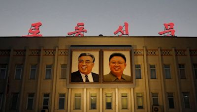 金與正：朝鮮將建設壓倒性的軍事力量