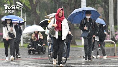 三波鋒面「0空檔」接力來！西半部、宜花大雨襲 周五雨勢恐更猛