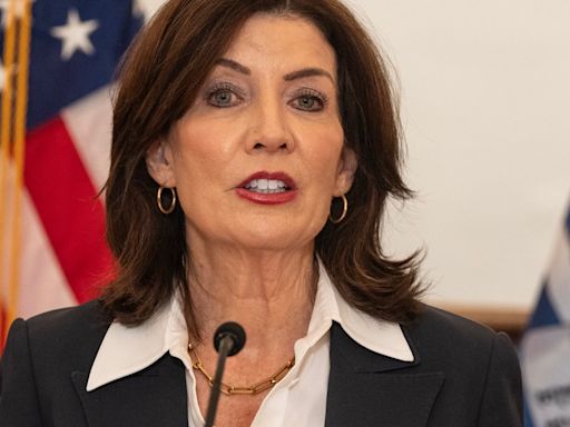 Hochul regrets ‘misspeak' on Black children from the Bronx and computers