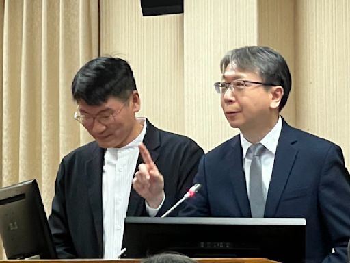 不查就是我們失職！中國記者「盯梢」政論節目 蔡明彥：另有情資移送調查局偵辦 | 政治焦點 - 太報 TaiSounds