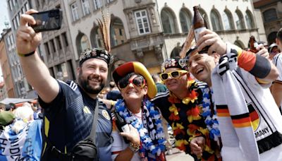 Euro 2024 at halftime: good vibes, late trains