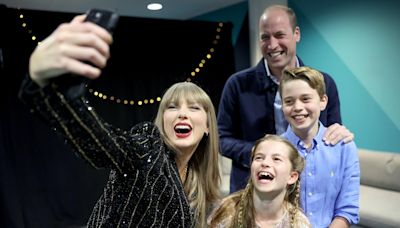 Taylor Swift grabs royal selfie at London gig