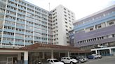 Escasez de insumos en hospitales golpea bolsillos de pacientes y familiares