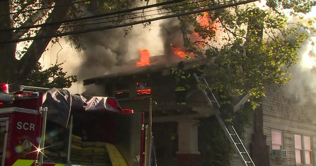 Midtown Sacramento homes damaged in fire