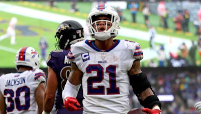 Jordan Poyer jokes about facing Josh Allen in the open field during Bills-Dolphins