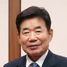 Kim Jin-pyo (politician)
