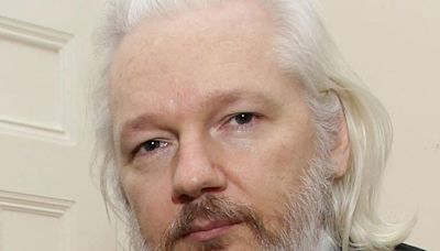 López Obrador califica de injusta permanencia de Assange en prisión - Noticias Prensa Latina