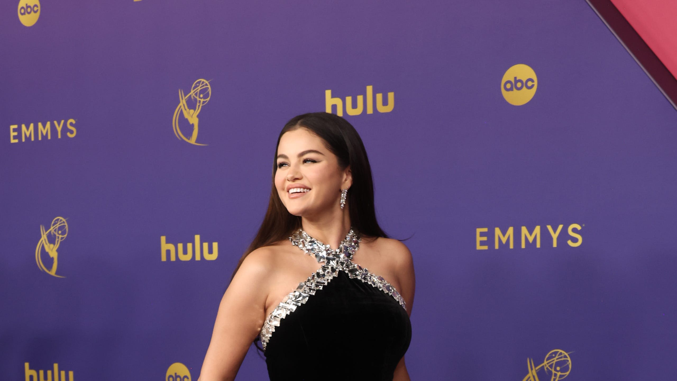 Selena Gomez Shuts Down the Emmys Red Carpet in Jewel-Trimmed Gown