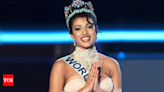 'Miss World 'celebrates Priyanka Chopra on her birthday| Video Inside | Hindi Movie News - Times of India