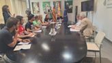 Sindicatos y Educación negocian a 3 días de la huelga con el valenciano en el foco del conflicto