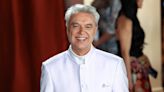 David Byrne Dons Hot Dog Fingers for ‘This Is a Life’ Oscars Performance Alongside Stephanie Hsu and Son Lux at 2023 Oscars