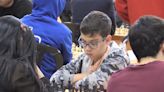 Argentino de dez anos se torna o mestre internacional mais jovem da história do xadrez