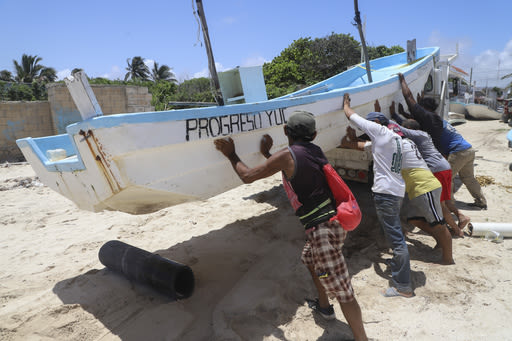 Hurricane Beryl takes aim at the Mexican resort of Tulum as a Category 2 storm | ABC6