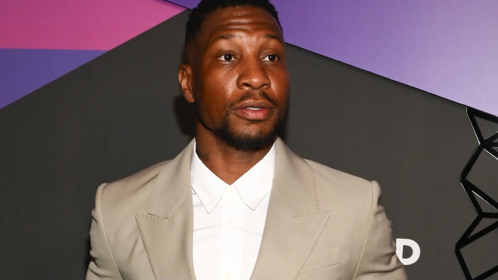 Jonathan Majors Breaks Down in Tears While Accepting Perseverance Award After Assault Conviction: ‘I’m Imperfect. I Have Shortcomings...