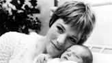 Julie Andrews' 3 Daughters: Everything to Know
