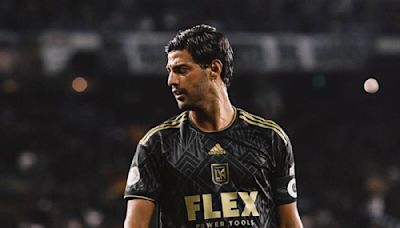 ¿Carlos Vela ya tiene equipo? Reaparece en redes sociales