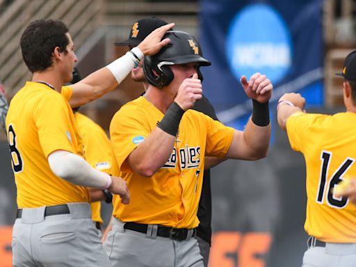 Southern Miss defeats Indiana, Golden Eagles advance to play Vols