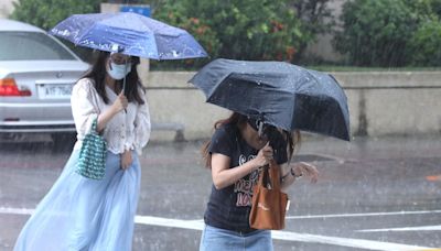 快訊／國家警報響！18縣市大雨特報 2地暴雨告警