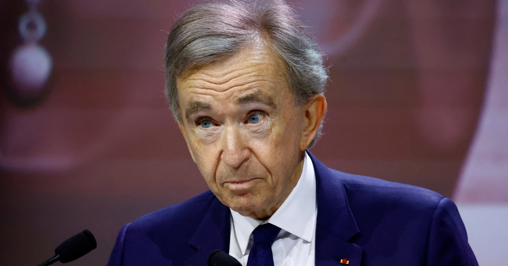 LVMH Chief Arnault owns stake in luxury rival Richemont, Bloomberg reports