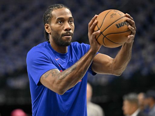 Kawhi Leonard Makes First Basketball Appearance Since Team USA Controversy