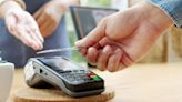 ¿Débito o crédito?: los pagos con tarjeta crecieron atados a la reaparición de los planes de cuotas