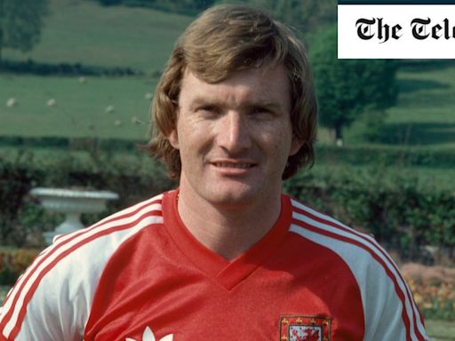 Leighton James, winger who shone for Wales and Burnley and was ‘a nightmare for defenders’ – obituary