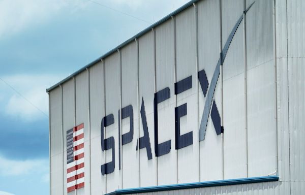 SpaceX prepping for Falcon 9 launch mission on June 28