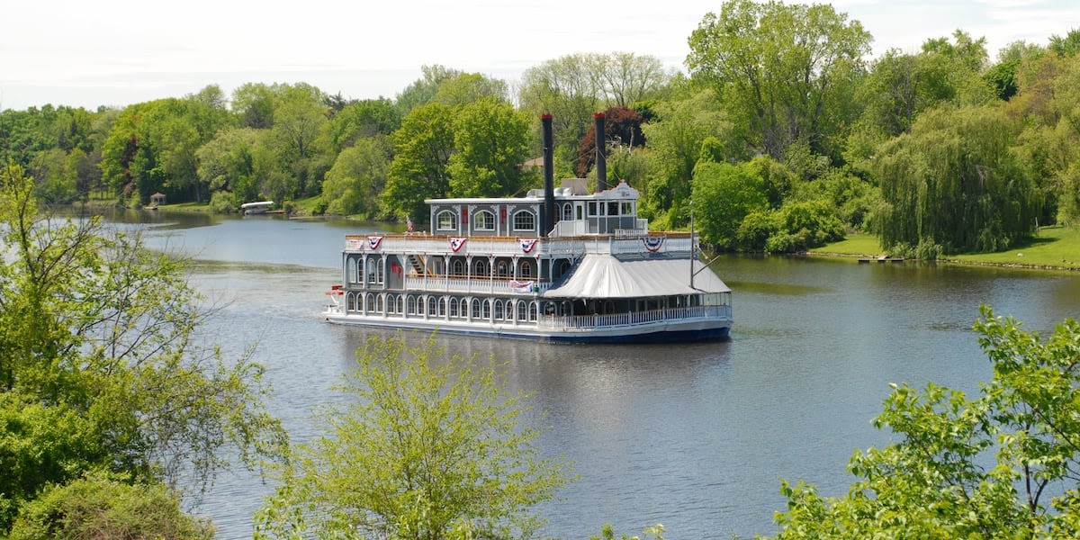 Michigan Princess Cruises in Lansing