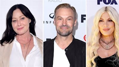 Shannen Doherty y Tori Spelling salieron con el mismo de 90210 | Us Weekly