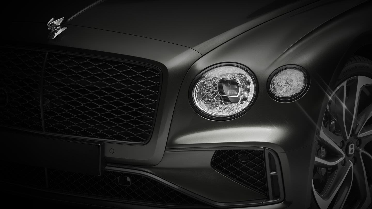 Bentley Flying Spur Adds a 771-HP V8 Hybrid