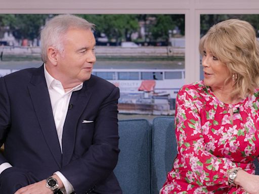 Eamonn Holmes sparks comments about marriage with latest post - details