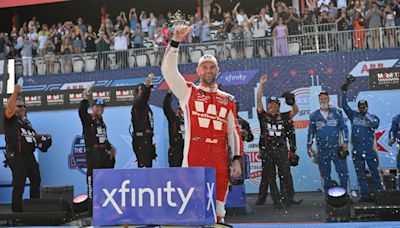 Shane van Gisbergen wins weekend's first NASCAR Chicago Street Race