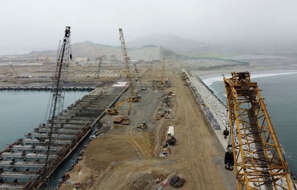 Peru seeks to avoid arbitration over Chinese-built mega port