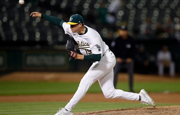 All-Star closer Mason Miller faces manager Mark Kotsay in live bullpen