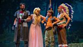 El musical familiar “Dinosaurios y princesas” en el Teatro Chapí de Villena