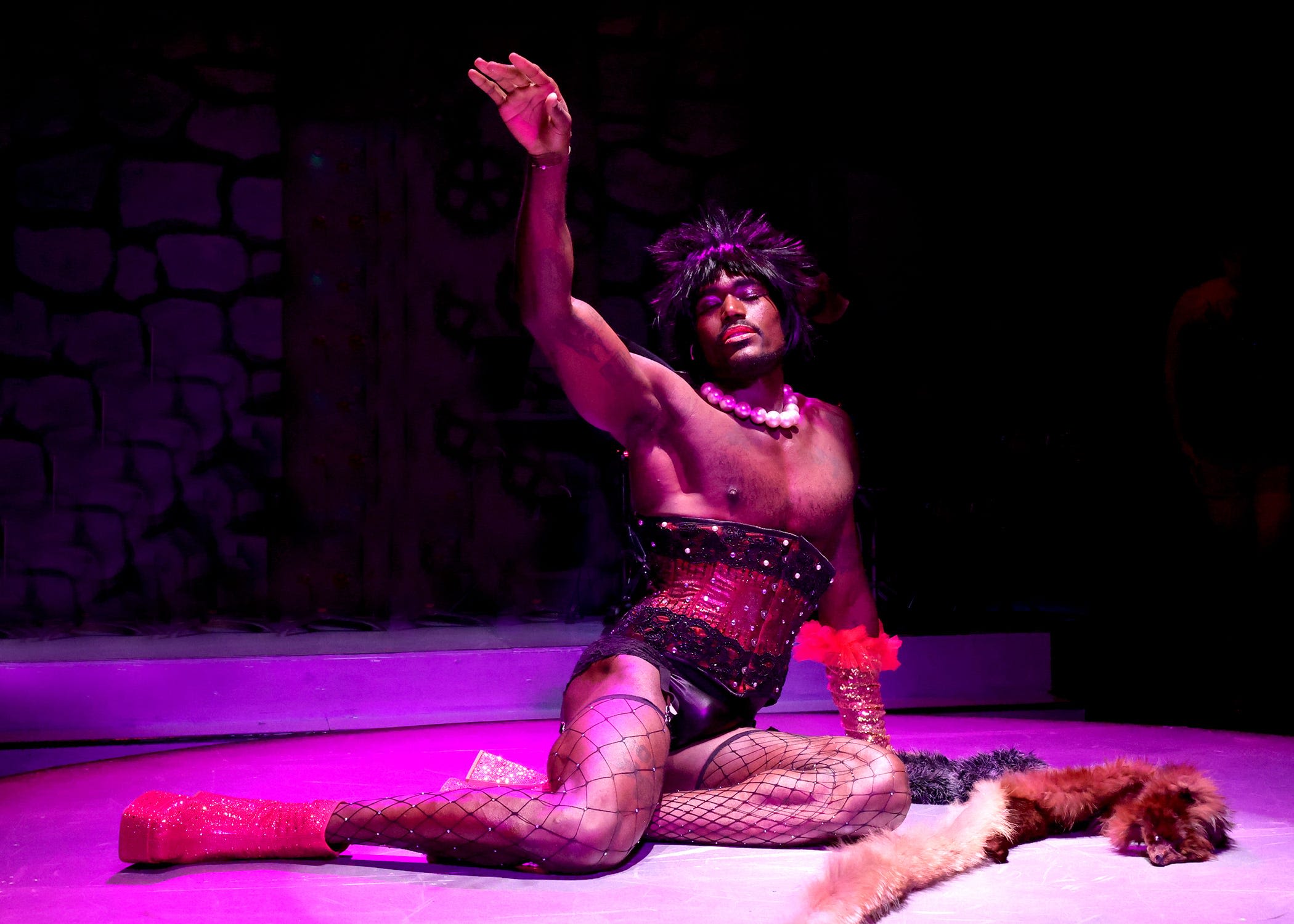Reviews: Cult classic 'Rocky Horror' crazy fun in Provincetown; 'Robin Hood' for all ages