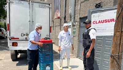 Clausuran fábrica que tiraba desechos al drenaje en Edo Mex