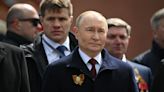 Putin Says Russian Army Leadership Will Remain Unchanged