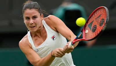 US star Emma Navarro’s Wimbledon run ended by Italy’s Jasmine Paolini | CNN