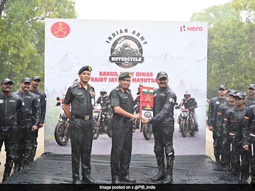 Army Chief Flags Off Motorcycle Expedition On 25 Years Of Kargil War Win