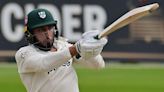 Surrey stay on course for win at Worcestershire