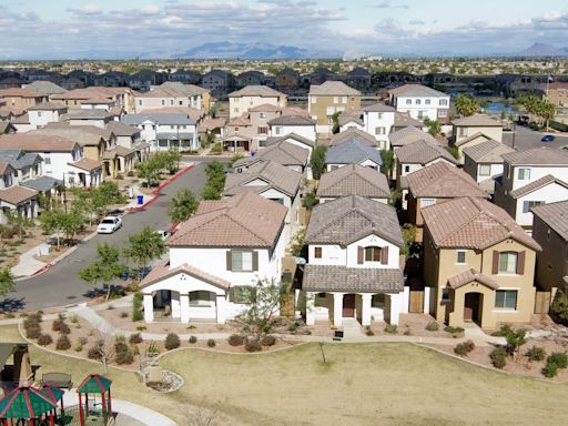 4 Best Arizona Cities To Buy Property in the Next 5 Years, According To Real Estate Agents