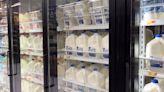 FDA: Commercial milk safe despite bird flu fragments found in raw milk samples