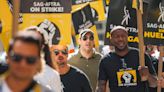 SAG-AFTRA calls for video game actors to join picket line